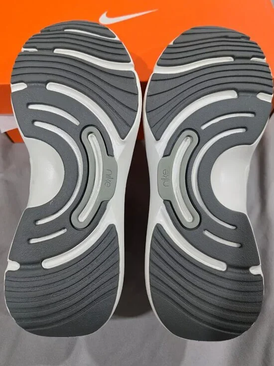 Nike In-Season TR 13 Women Shoes Smoke Grey - Picture 4 of 5